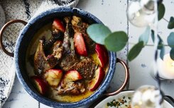 Wildstoofpotje van Fazant / appel / champignons / uitjes Wildstoofpotje van Fazant / appel / champignons / uitjes